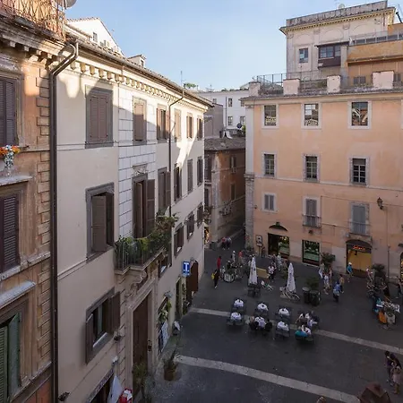 The Librari * Rome
